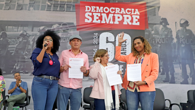 Metalúrgicos do ABC anunciam compromisso pela igualdade em evento com ministras Metalúrgicos do ABC anunciam compromisso pela igualdade em evento com ministras